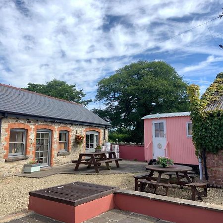 Swallow Cottage At Duffryn Mawr Cottages Hensol Buitenkant foto