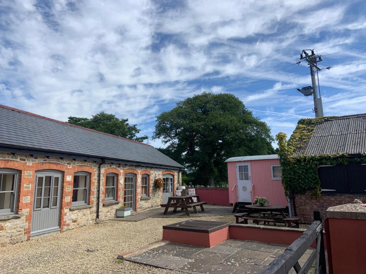 Swallow Cottage At Duffryn Mawr Cottages Hensol Buitenkant foto