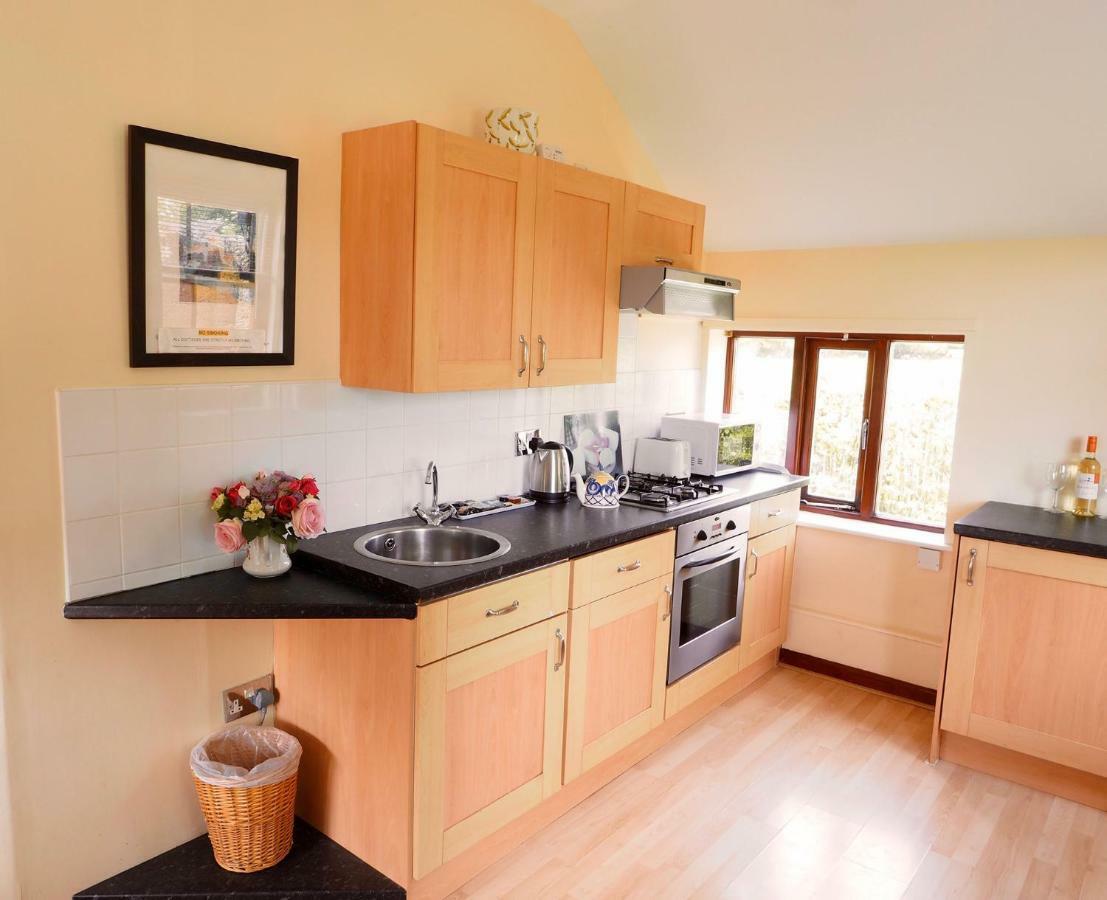 Swallow Cottage At Duffryn Mawr Cottages Hensol Buitenkant foto